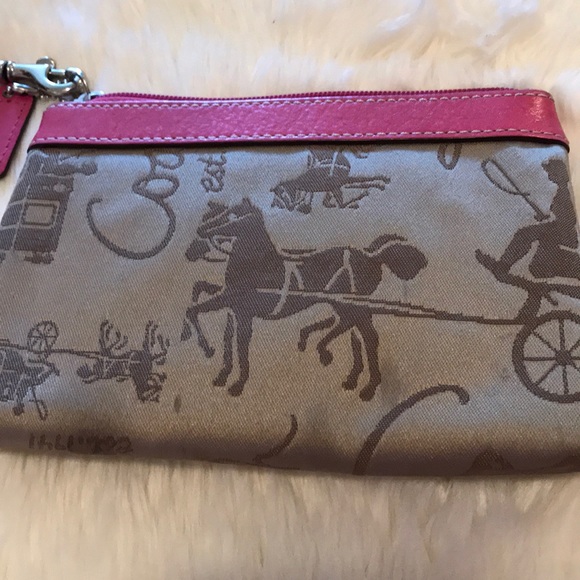 Coach wristlet NWOT - Picture 5 of 6